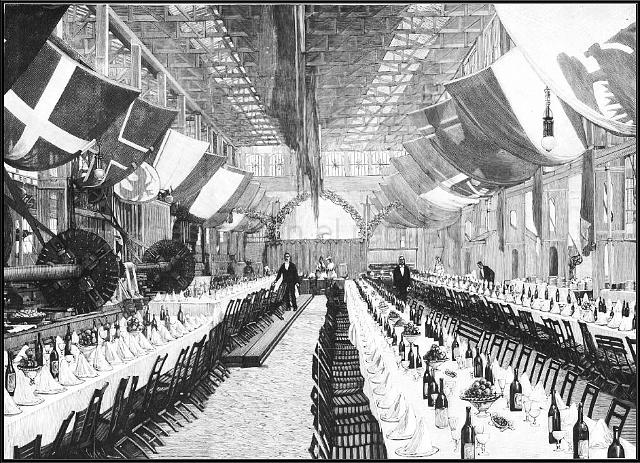 Taller de Canones y Grandes piezas, transformado en comedor  para el Lunch, de la botadura.jpg